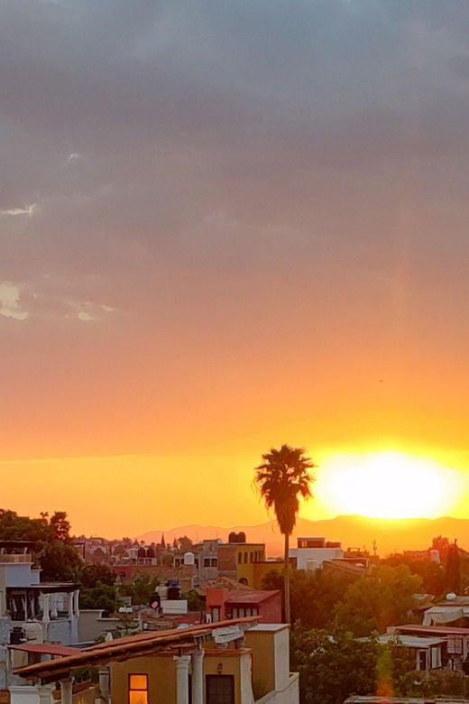 SAN MIGUEL SUNSET WALKING TOUR