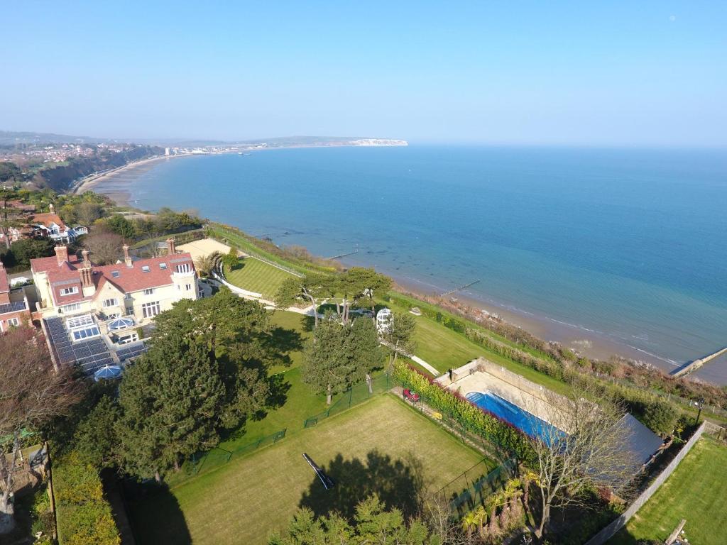 Haven Hall Hotel Review