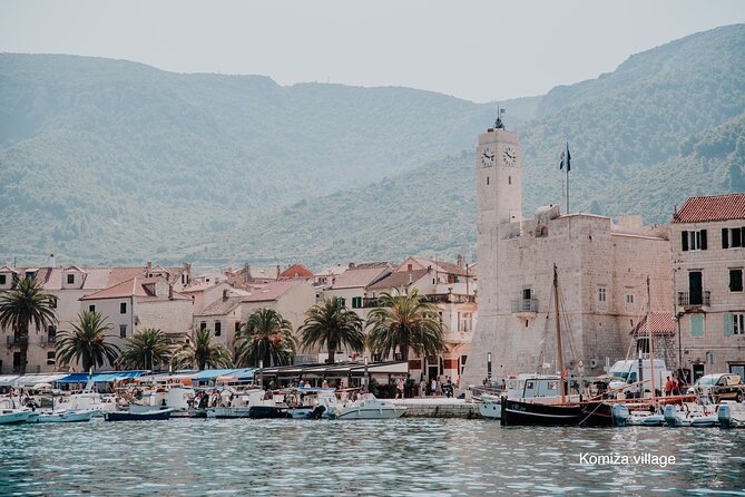 5 Islands Speedboat Tour With Blue Cave and Hvar From Trogir - Common Questions