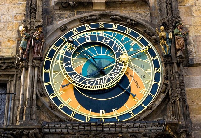 6 Hours Prague Tour All Inclusive: Pick Up, Lunch & Boat Trip - Good To Know