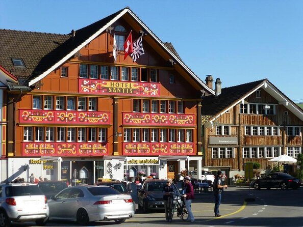 4 Best Self-Guided Tours In Switzerland