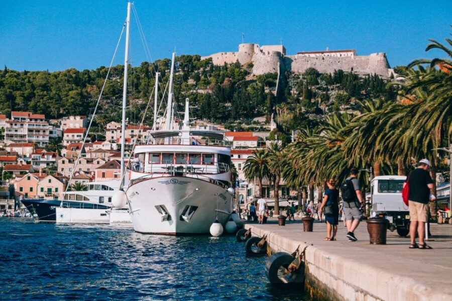 From Omis: Blue Cave & 5 Island Speedboat Tour