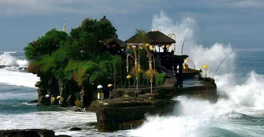 Best Historical Tours In Indonesia