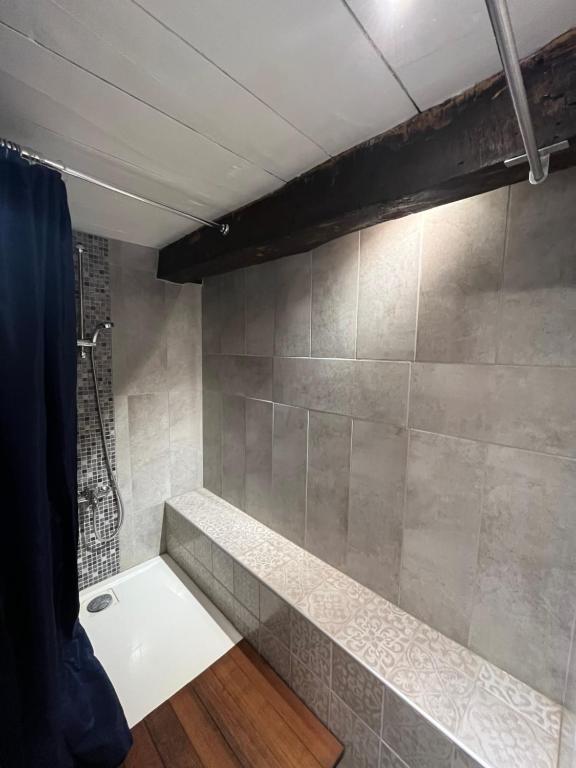 Private Room Review